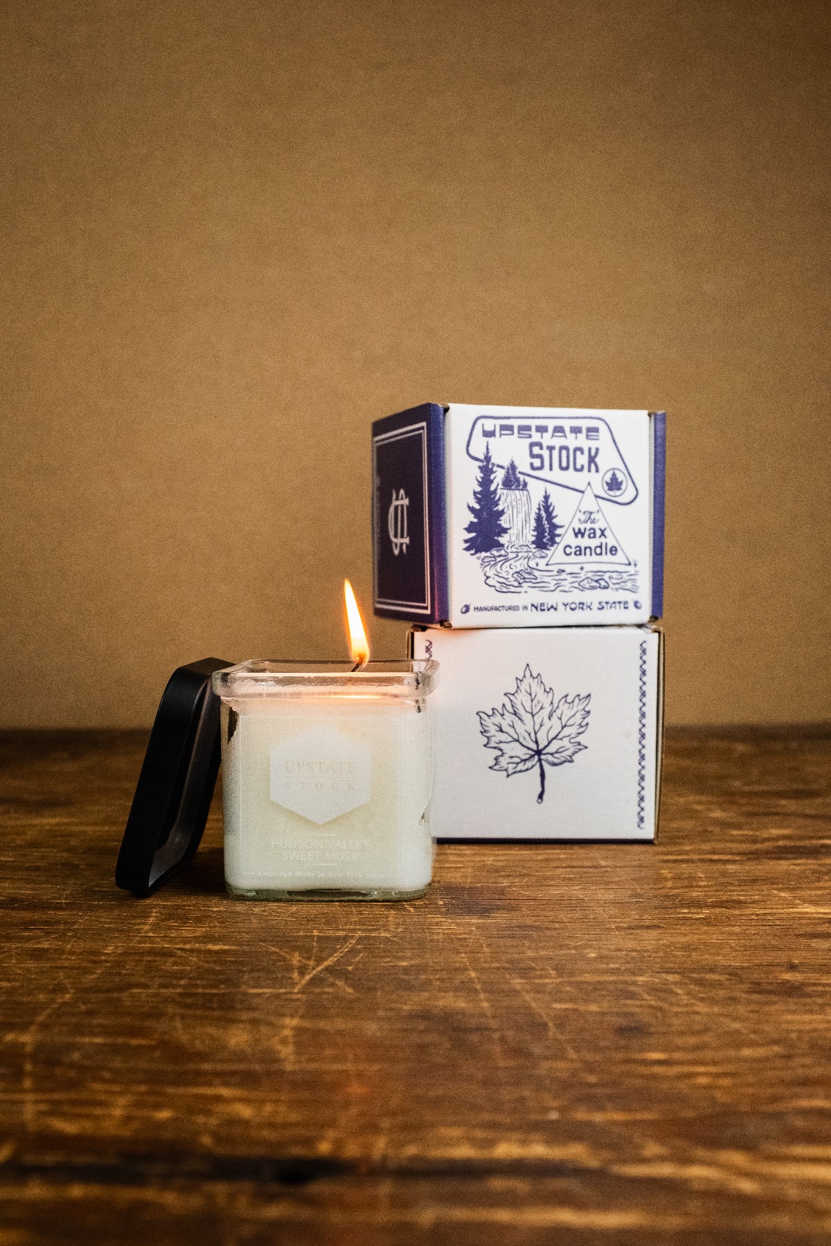 Kats Kill Peppered Poppy - NY Made Coconut Wax Candle - Clear