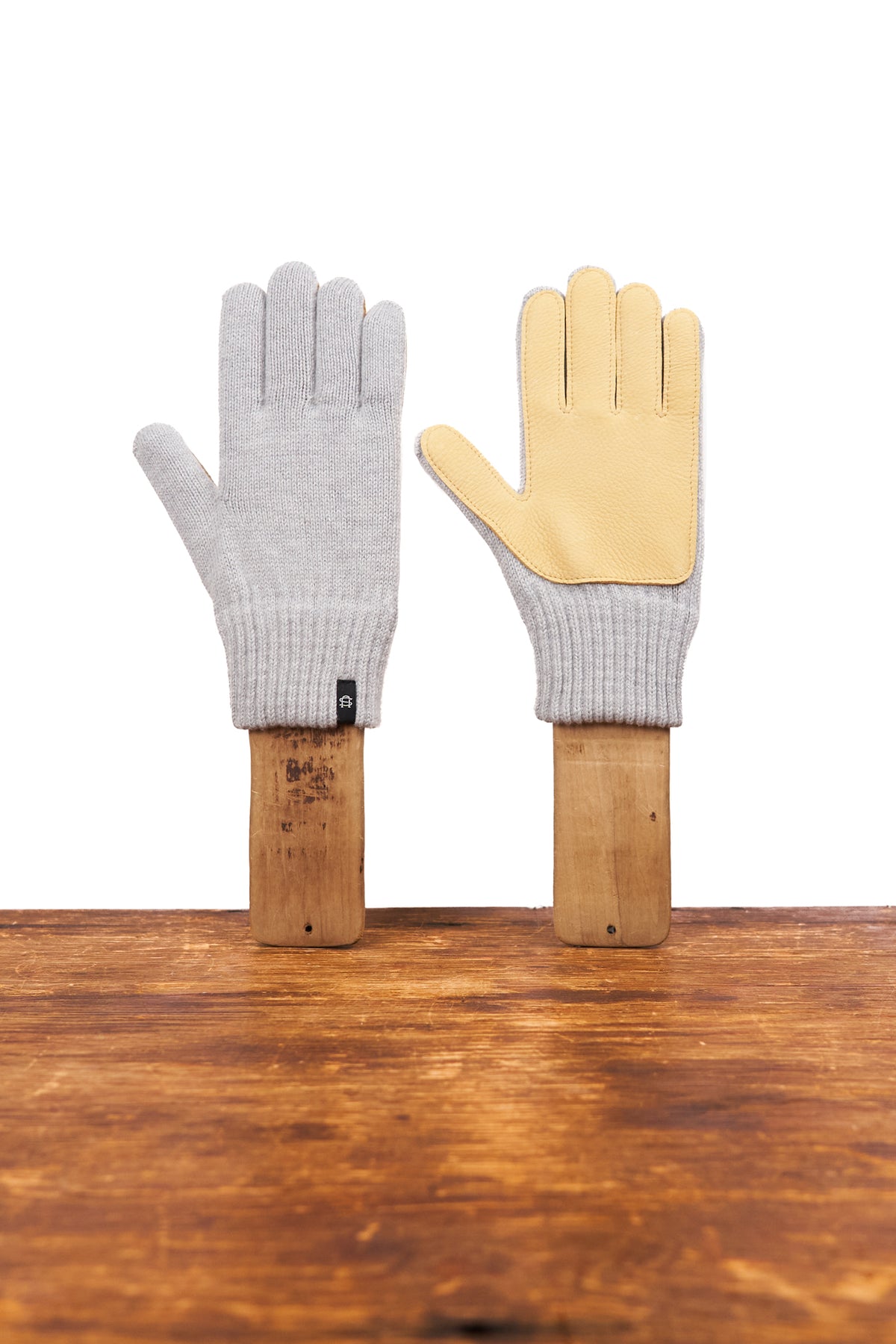 Merino Wool and Recycled PET Full Finger Glove With Natural Deerskin - FOG
