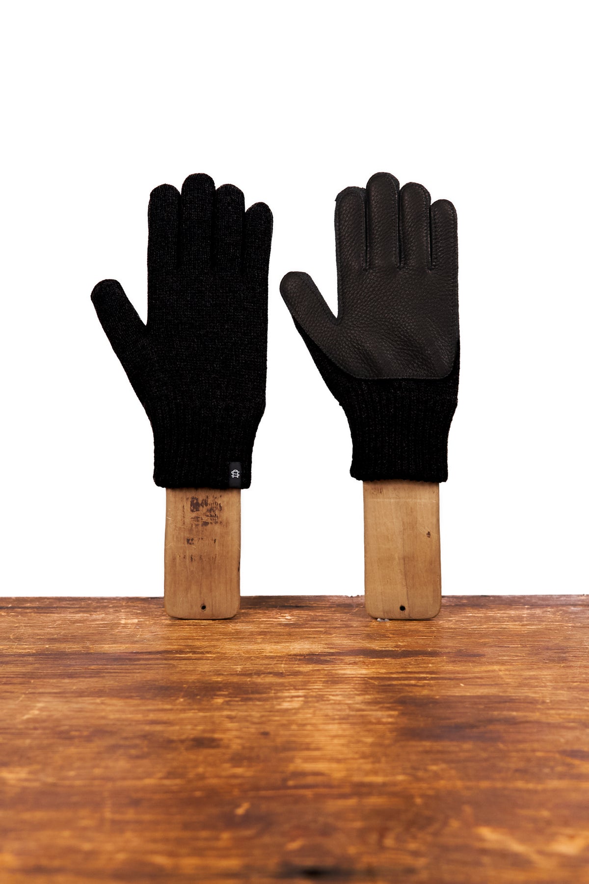 Merino Wool and Recycled PET Full Finger Glove With Black Deerskin - BLACK