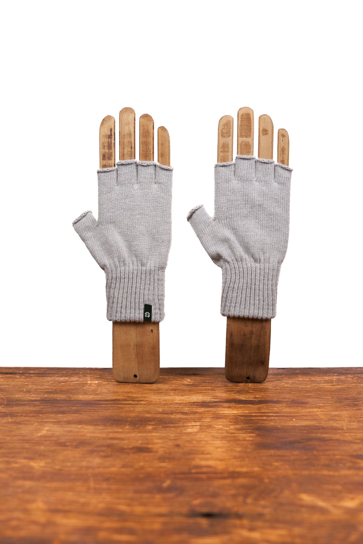 Fog Merino Wool and Recycled PET Fingerless Gloves