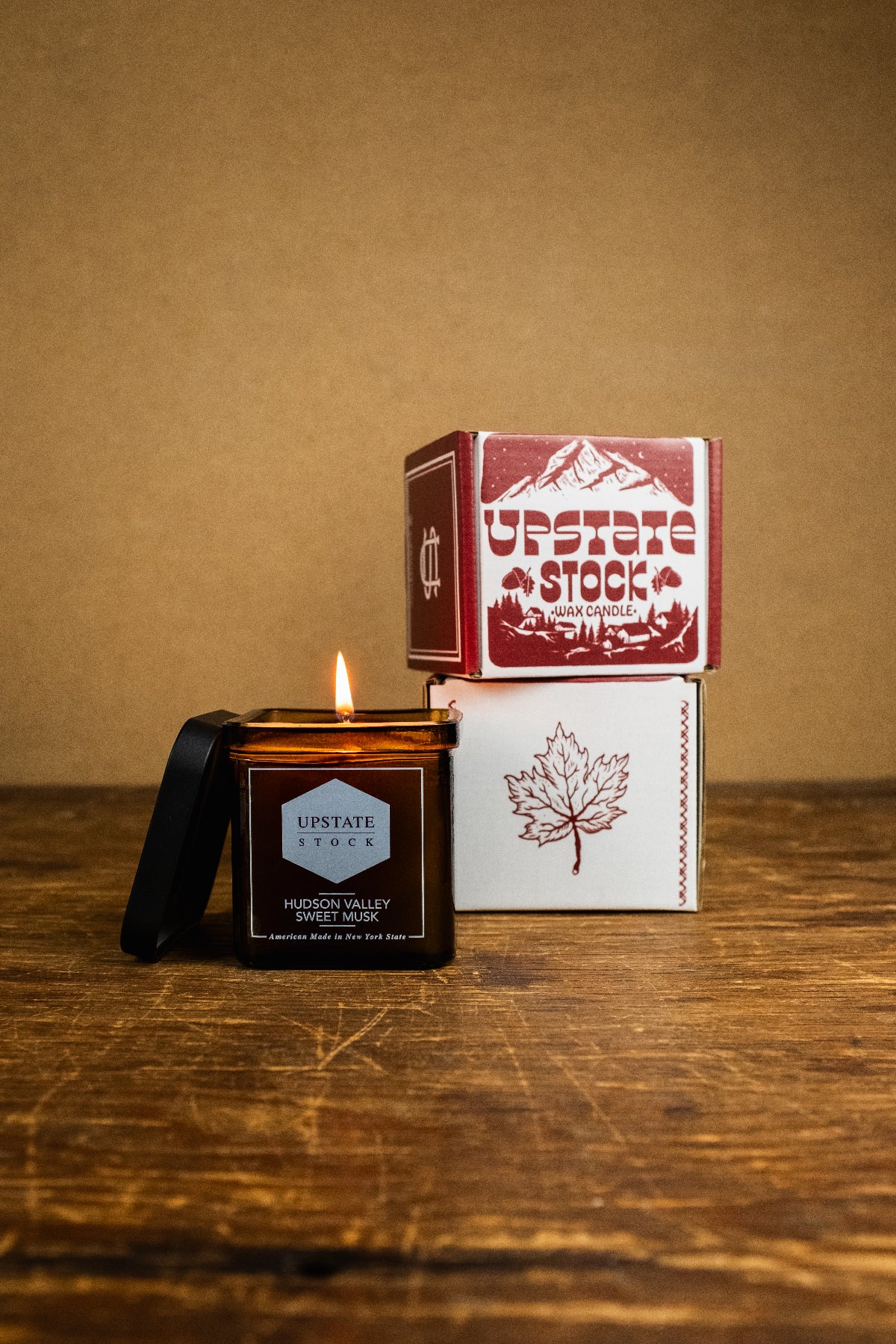 Kats Kill Peppered Poppy - NY Made Coconut Wax Candle - Amber